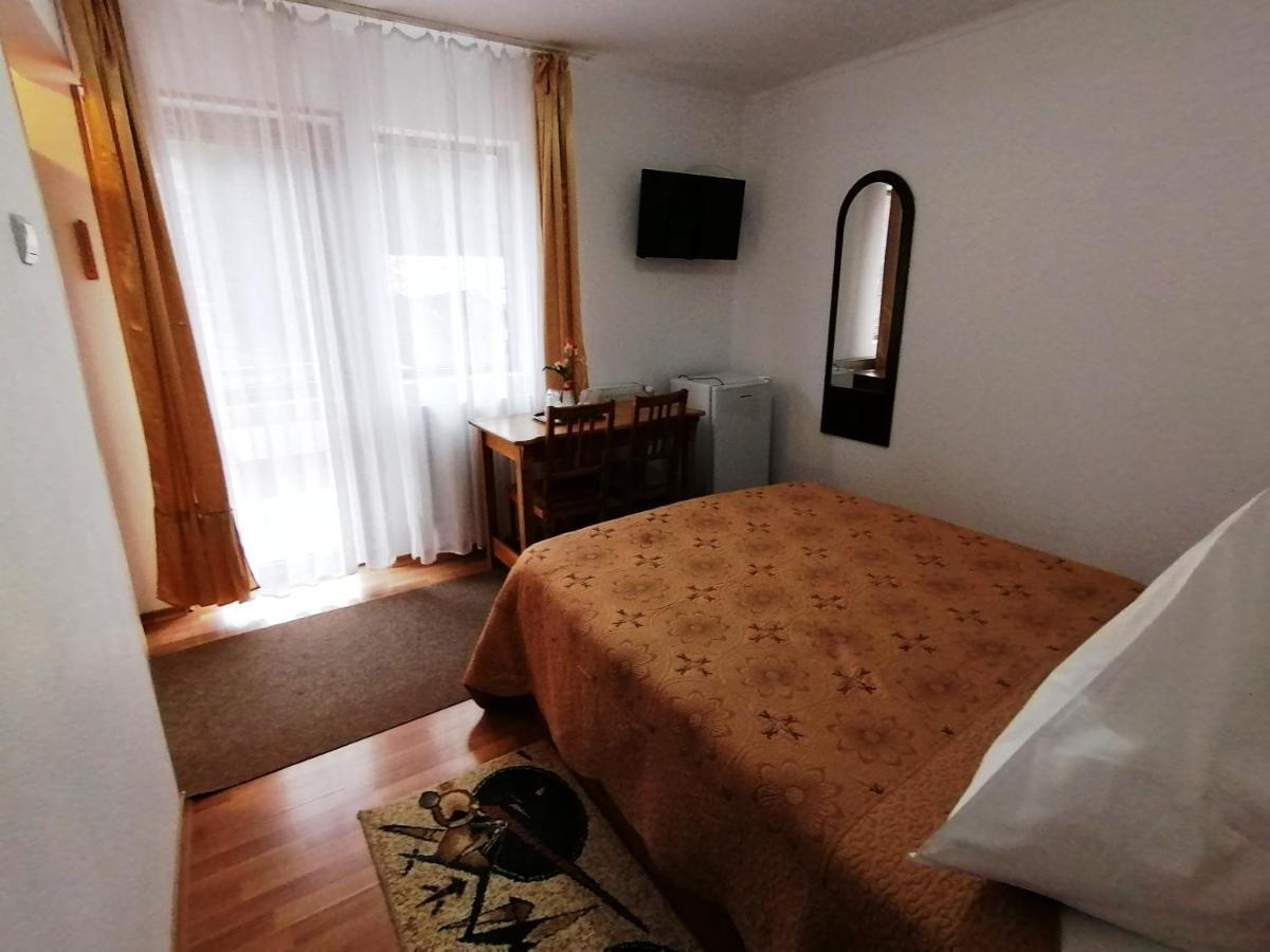 Casa Magica Busteni Bagian luar foto
