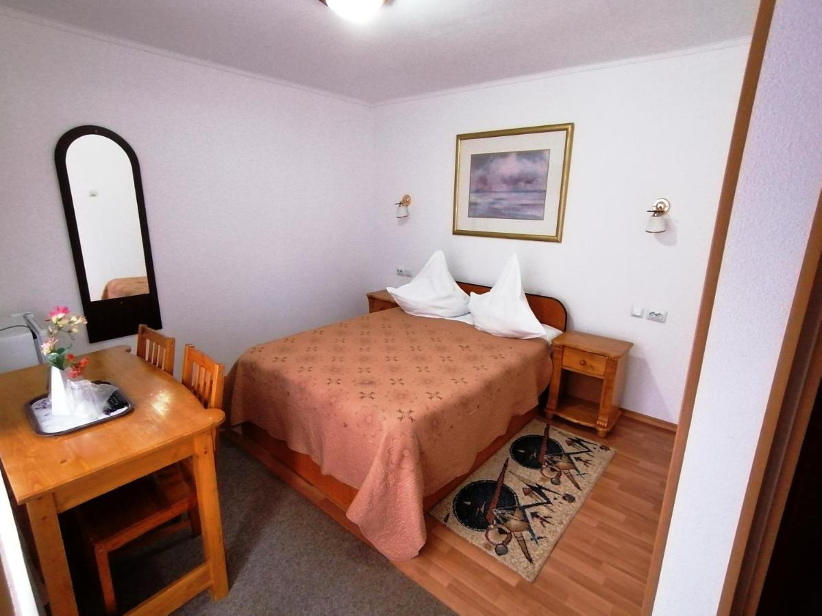 Casa Magica Busteni Bagian luar foto